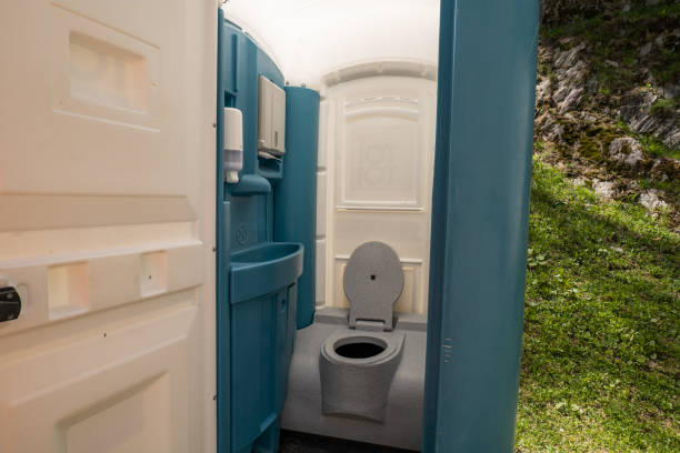 Best Emergency porta potty rental  in Dixon, KY
