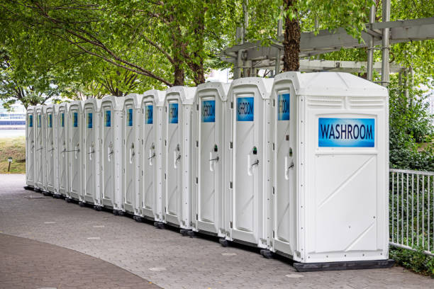 Best Luxury portable toilet rental  in Dixon, KY