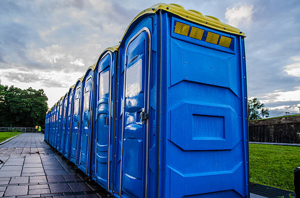 Best Portable toilet rental cost  in Dixon, KY